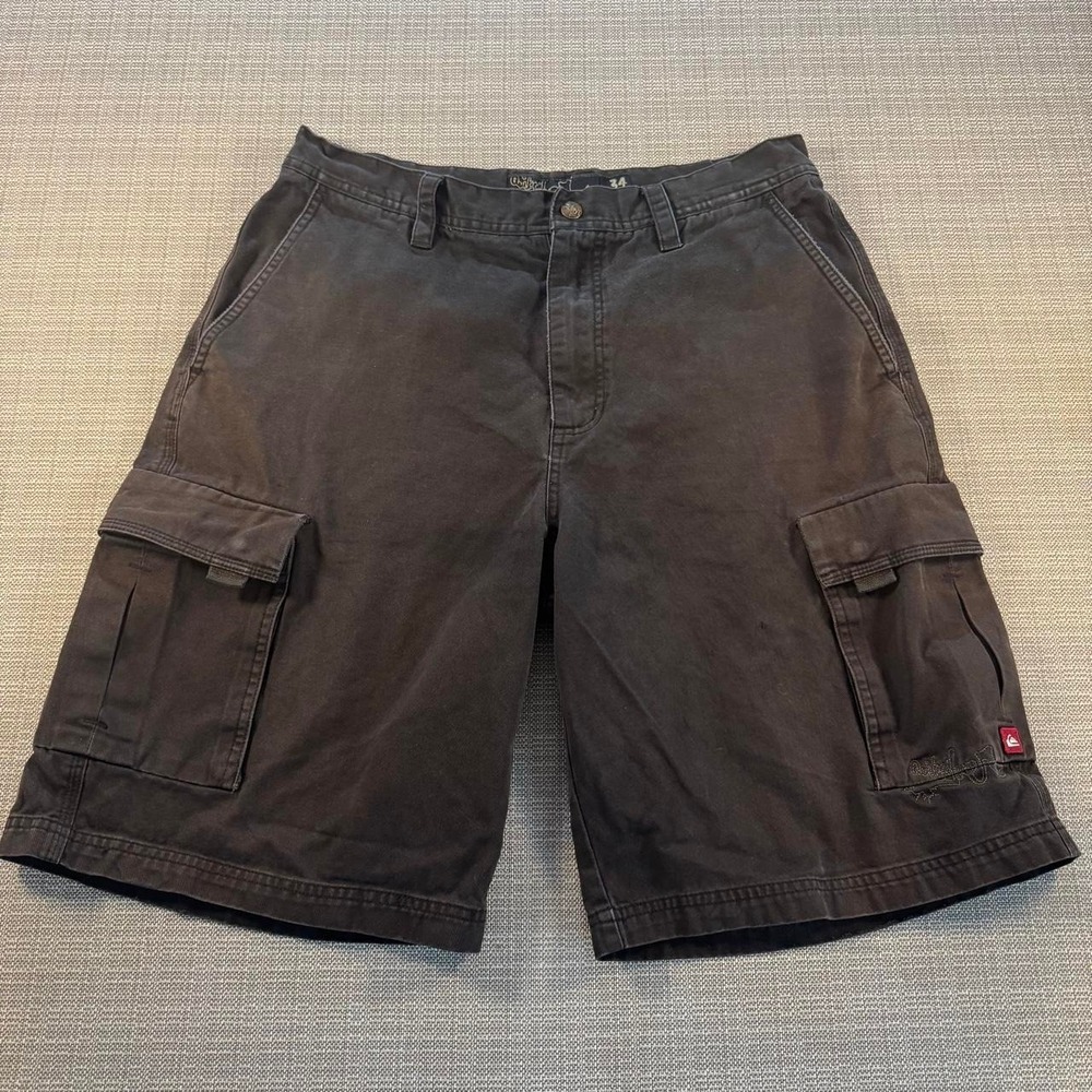 Quiksilver Y2K black cotton cargo shorts size 34